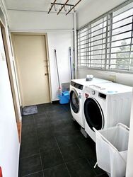 Lakeview Estate (D20), Apartment #628369271